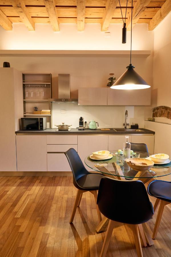 Dimora San Vitale - In The Heart Of เวโรนา ภายนอก รูปภาพ