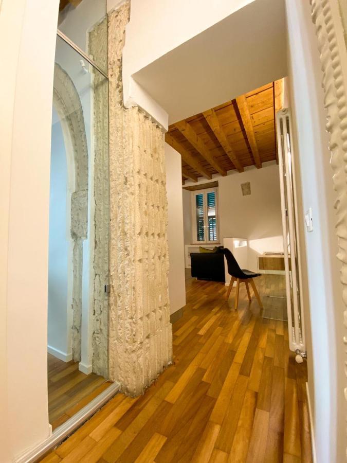 Dimora San Vitale - In The Heart Of เวโรนา ภายนอก รูปภาพ